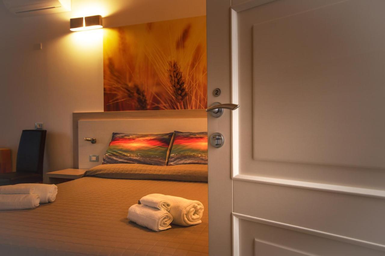 Il Sole Nel Mare - Lido Di Volano Bed & Breakfast Комакио Екстериор снимка